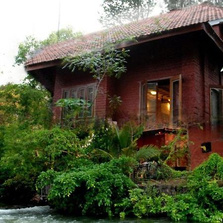 The Rippling Edge - River Front Property كارجات المظهر الخارجي الصورة